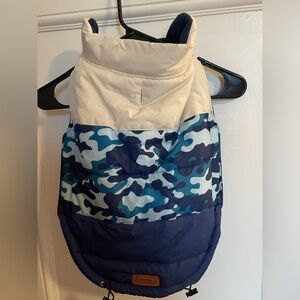 Coleman camouflage puffer vest for dog